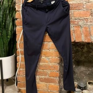 Banana Republic Men’s Navy Athletic Chinos 28x30